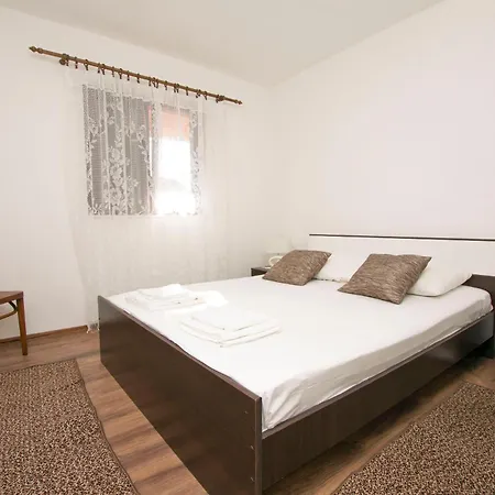 Grdelin Appartamento Biograd Na Moru