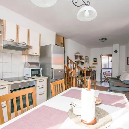 Appartement Grdelin *