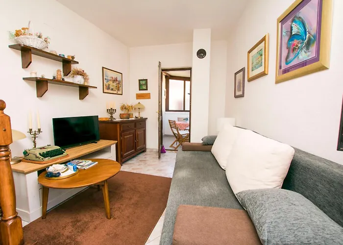 Grdelin Apartman Biograd Na Moru